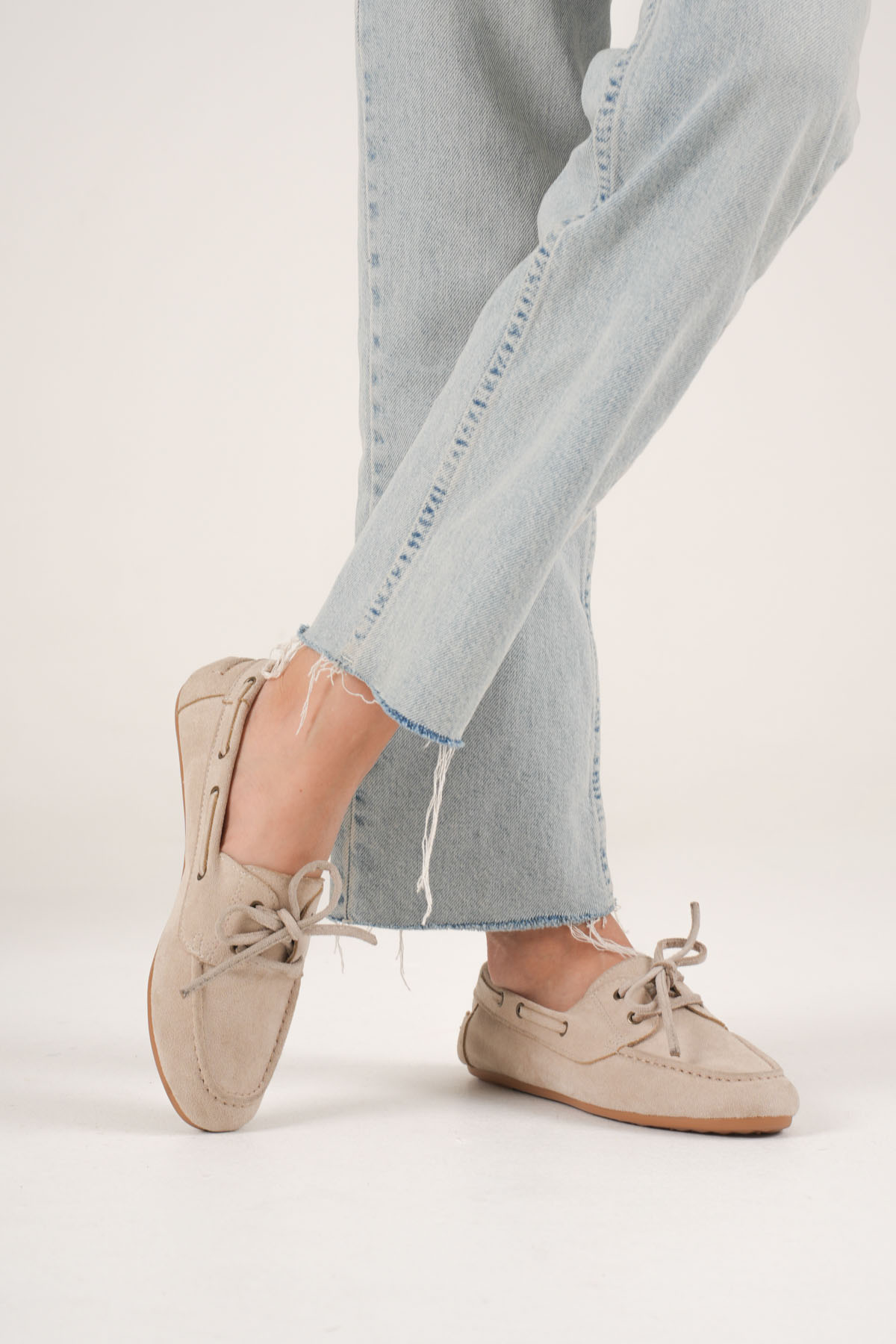 Kadın Bej Günlük Süet Ayakkabı TR27MS06B