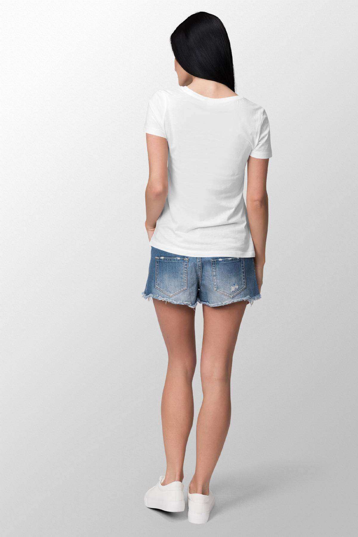 Love Me Ender Baskılı Dar Kesim Kadın Beyaz t-shirt