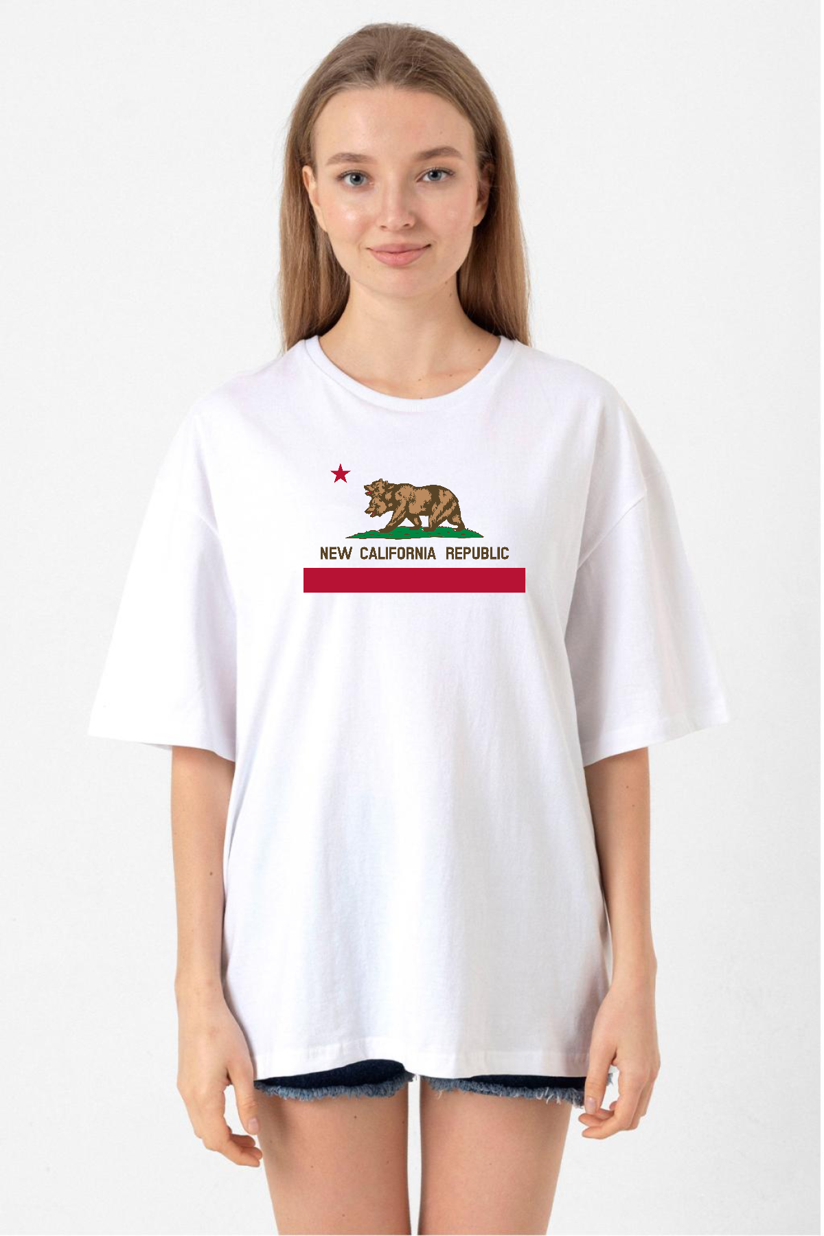 Fallout New California Republic Flag Beyaz Kadın Oversize Tshirt