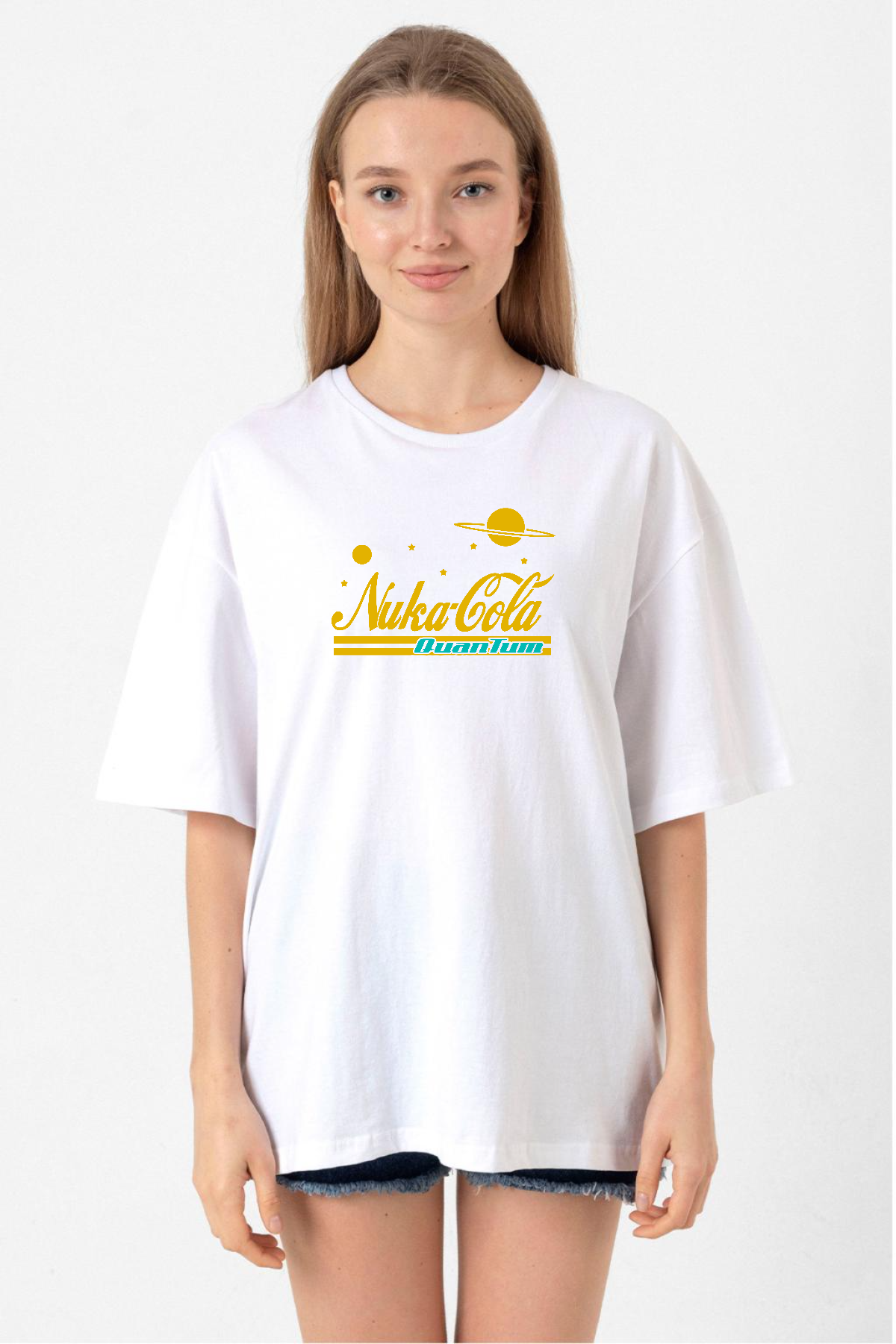 Fallout Nukacola Quantum Beyaz Kadın Oversize Tshirt