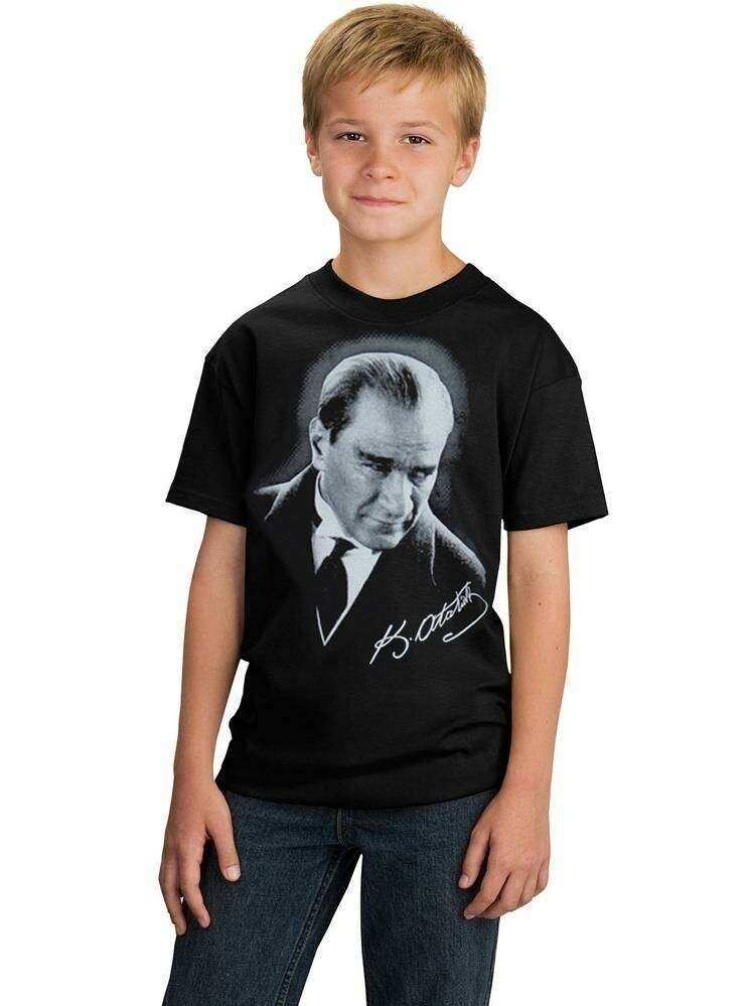 Tshirthane Atatürk Portre Baskılı Çocuk Tshirt