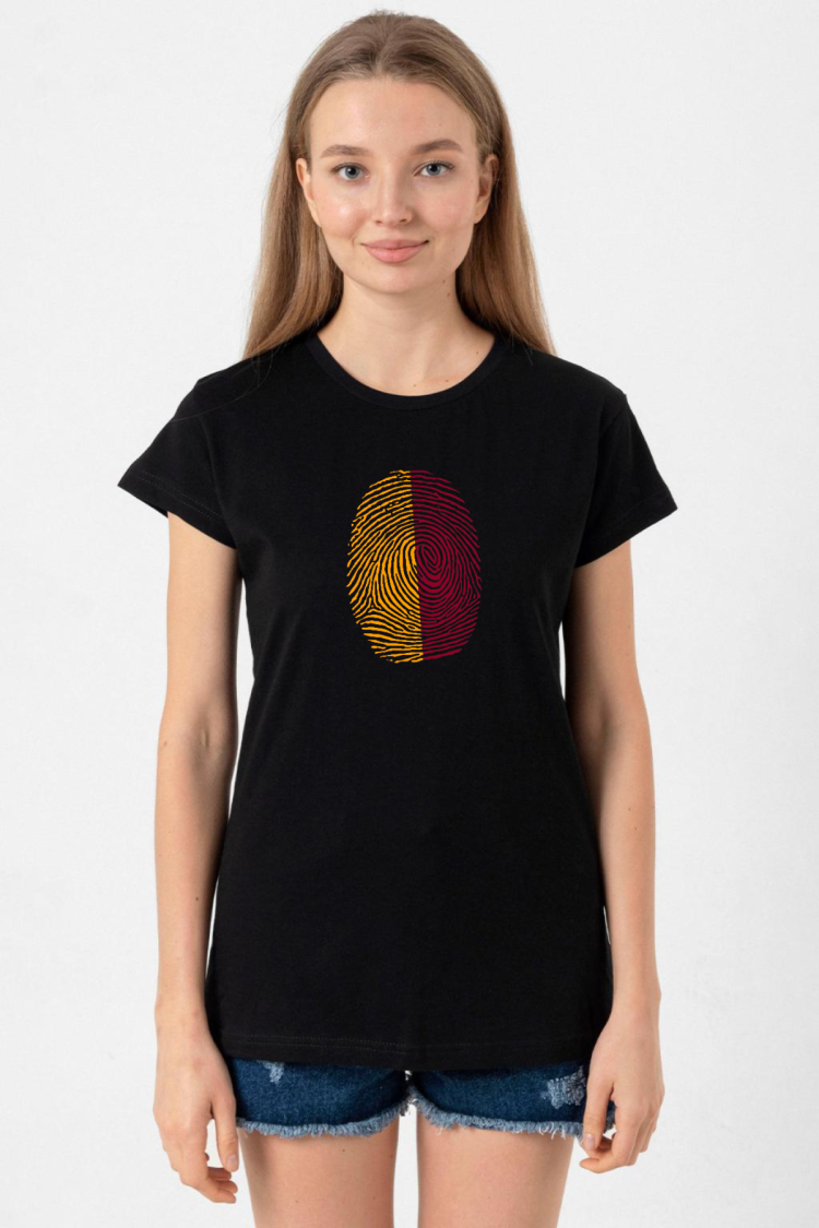 Sarı Kırmızı Parmak İzi Siyah Kadın Tshirt