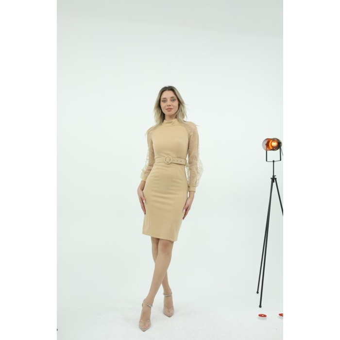 Nude Kolları Tül Elbise