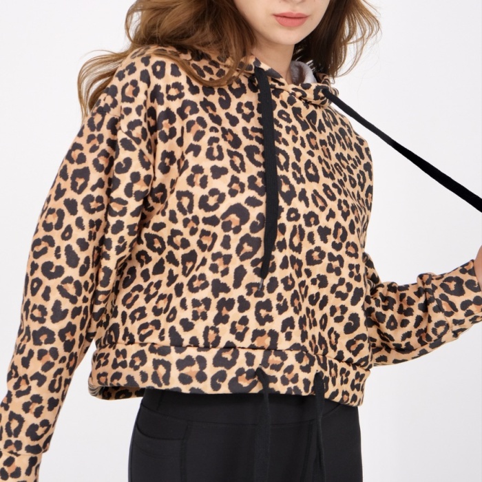 Leopar Desenli Kapüşonlu Sweat