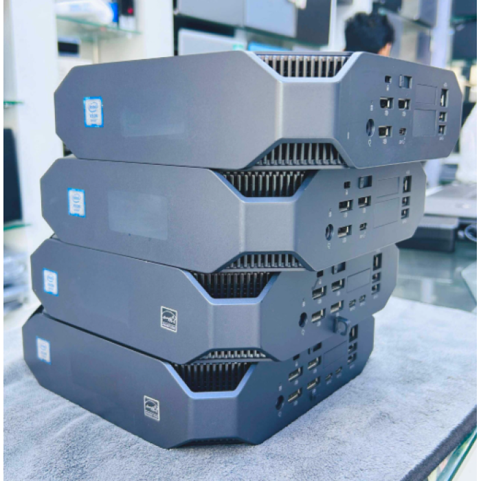 HP Z2 XEON 1225 V5 32GB RAM 256SSD QUADRO M620+WİFİ MİNİ SERVER