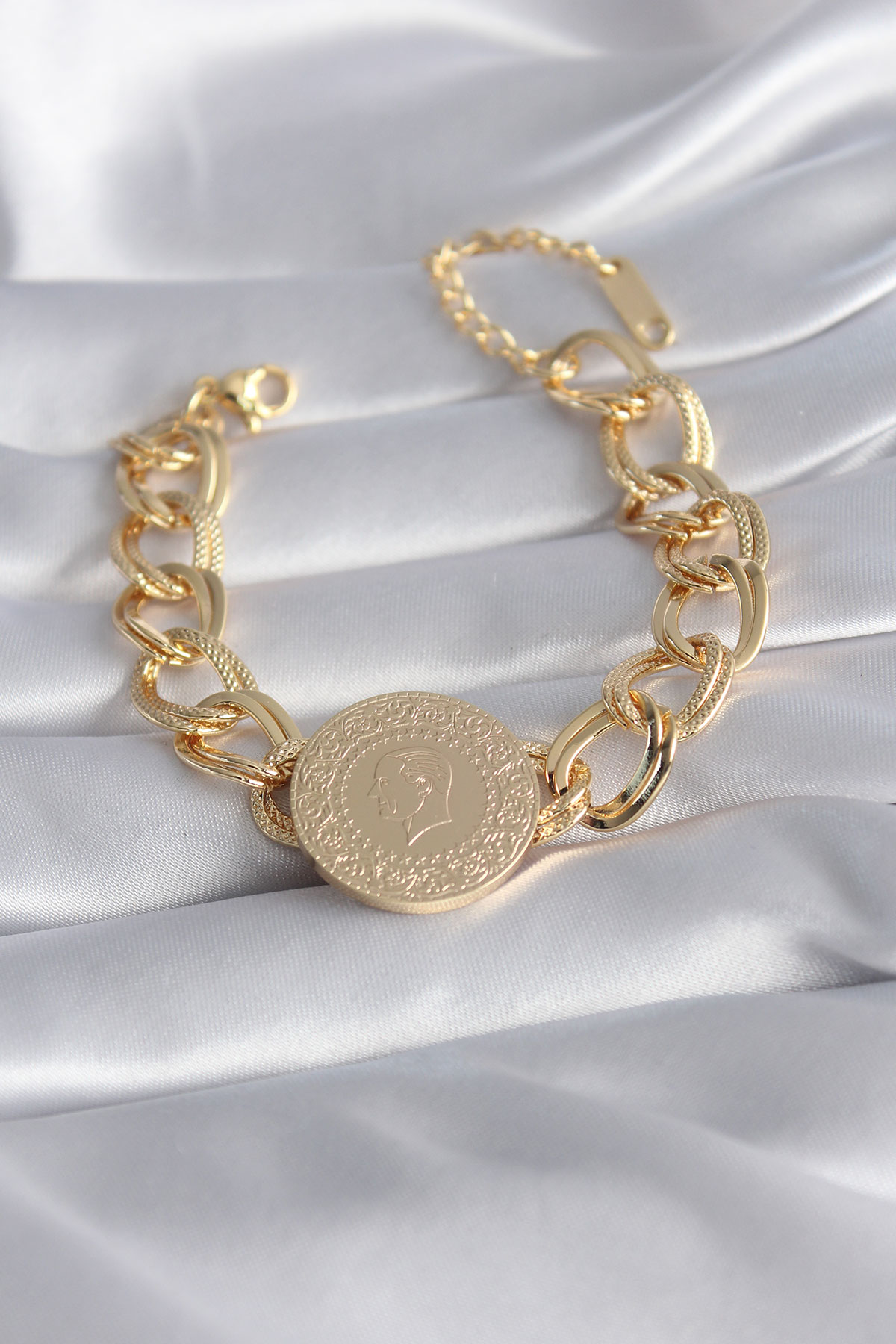 Çelik Özel Seri   Gold Renk Tam Altın Model Samanyolu Kadın Bileklik