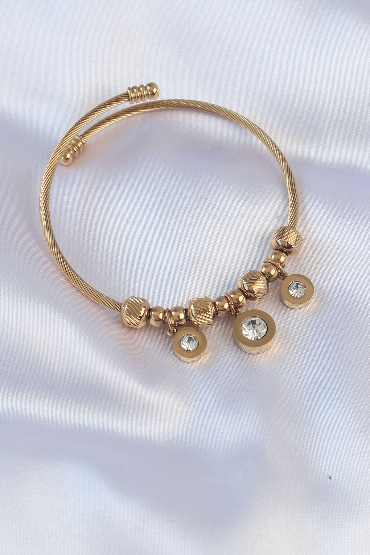 Çelik Özel Seri   Gold Renk Zirkon Taşlı Cartier Model Charm Bileklik