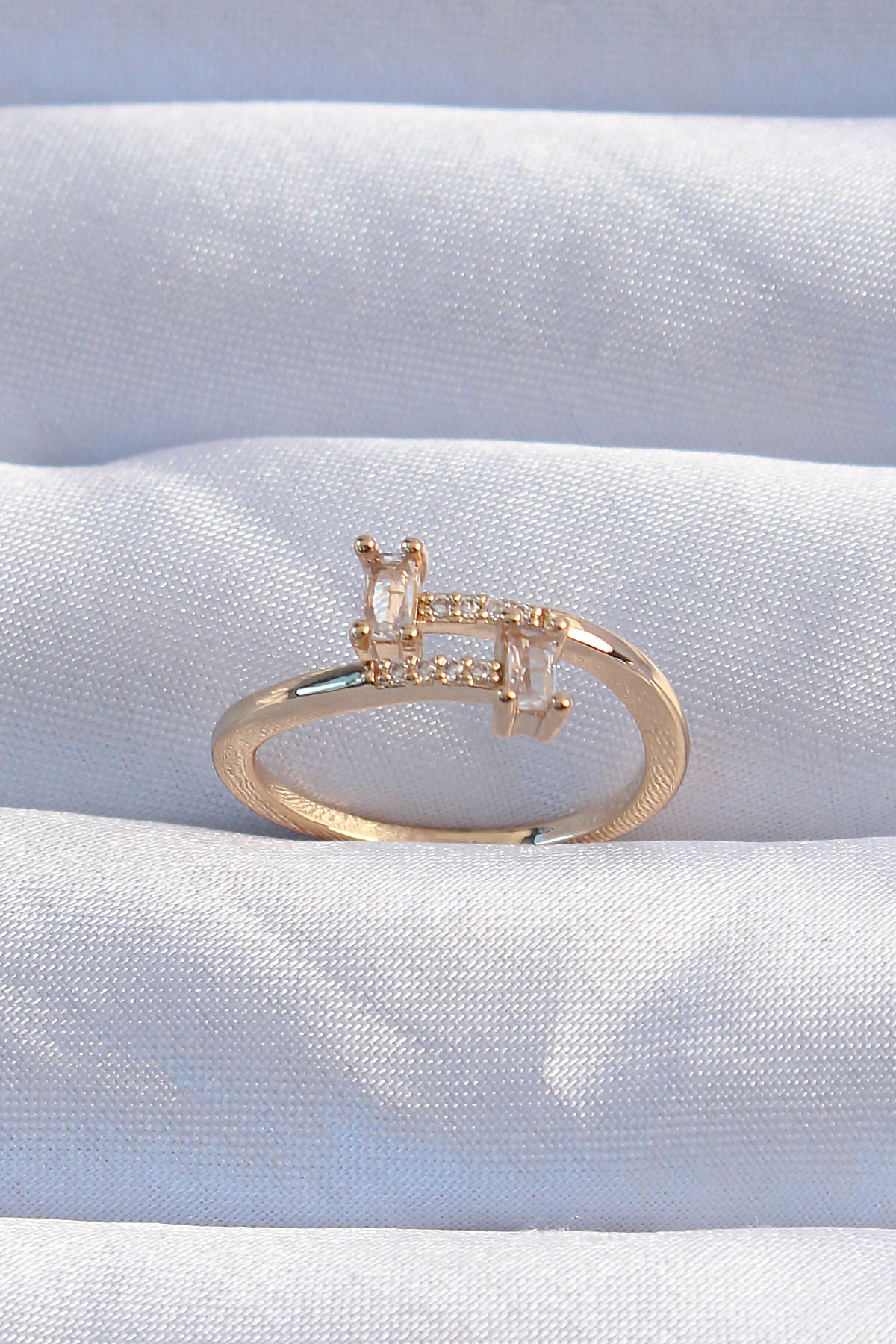 Adjustable Brass Ring - Gold Color , Zircon Stone Geometric Model
