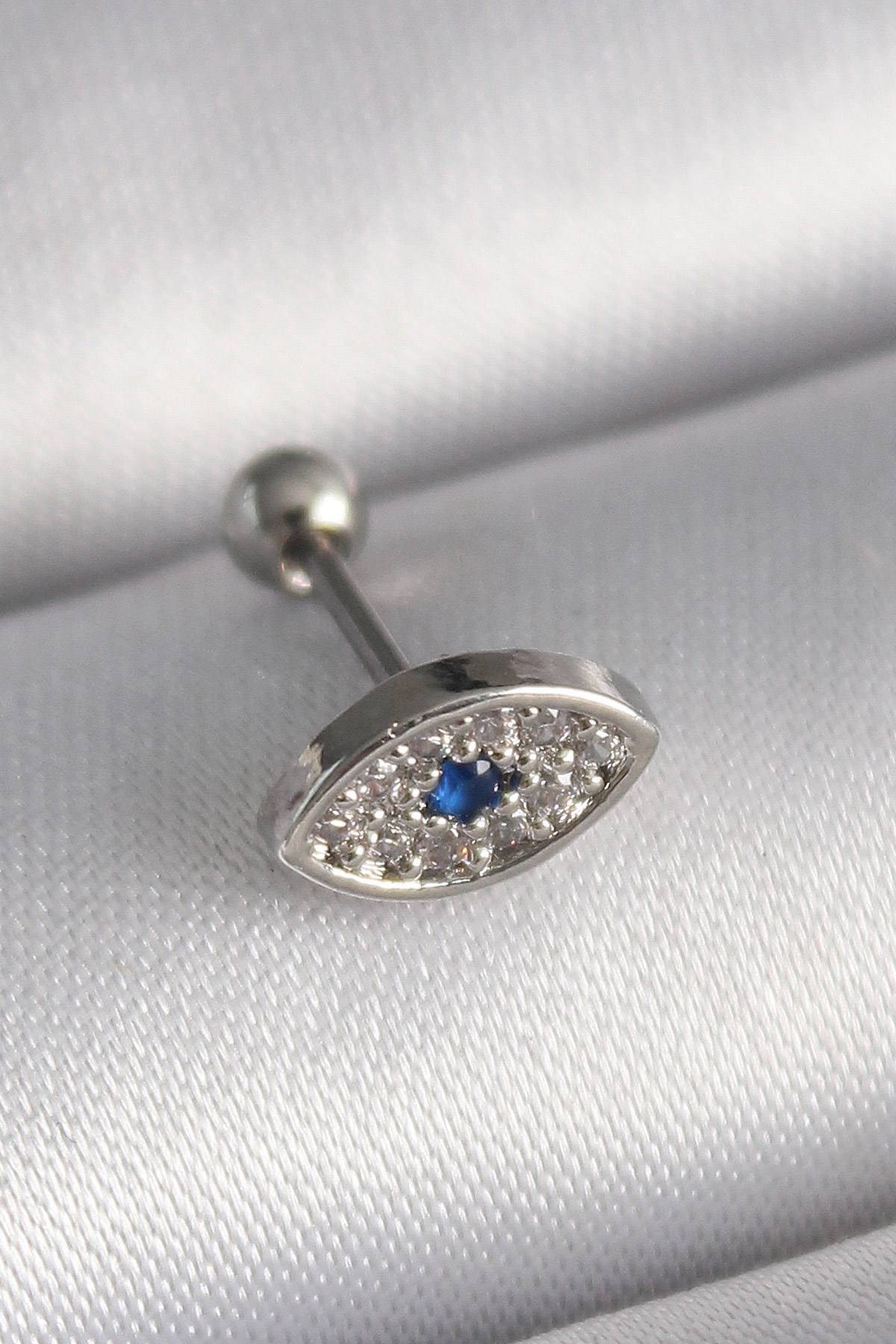 Çelik  Renk Zirkon Taşlı Göz Tragus Piercing