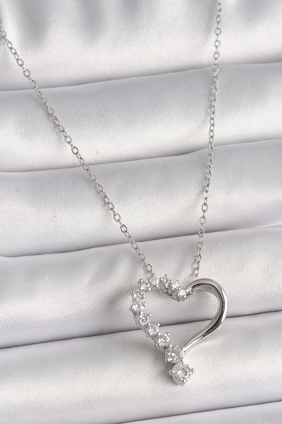 316L Steel Silver Color Chain Zirconia Stone Heart Model Female Pendant