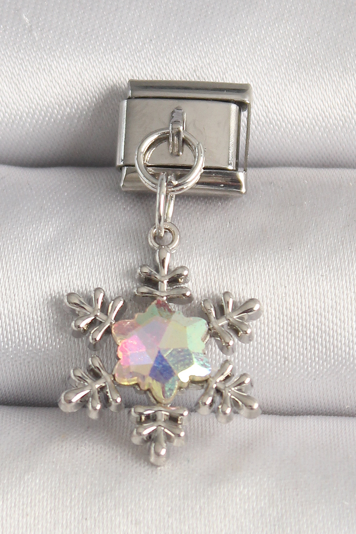 Çelik  Renk Hologram Mineli Kar Tanesi Model Nomination Charm