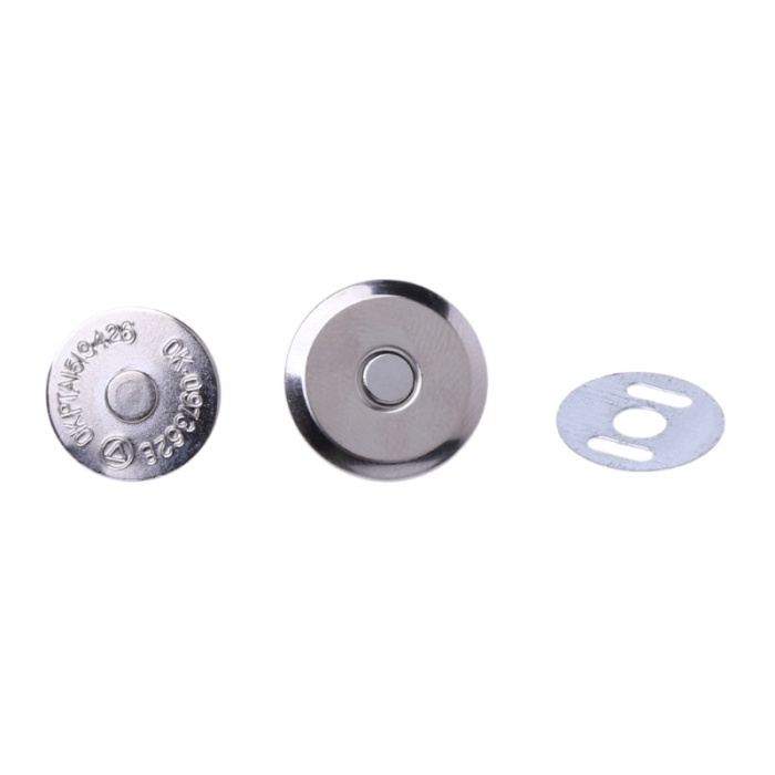 1.8 Mm Gümüş Renk Geçmeli Bükme Mıknatıslı Örgü Çanta 1. Kalite Çıtçıt